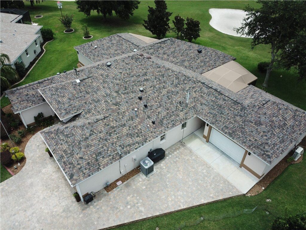 multicolored asphalt shingle roof