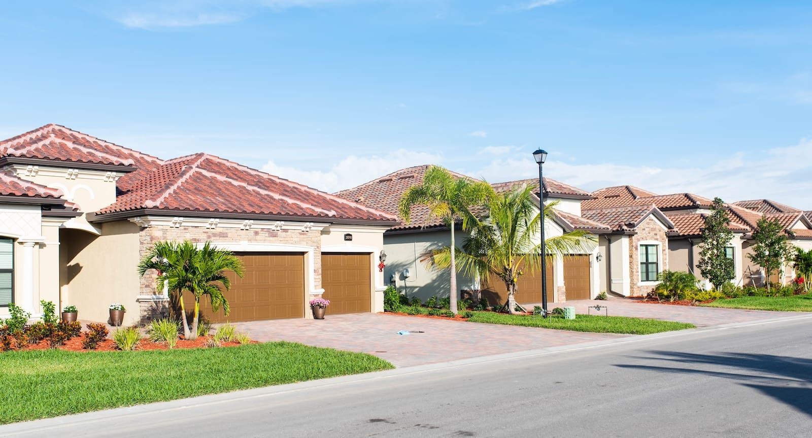 Boost curb appeal in Florida homes | Batterbee Roofing